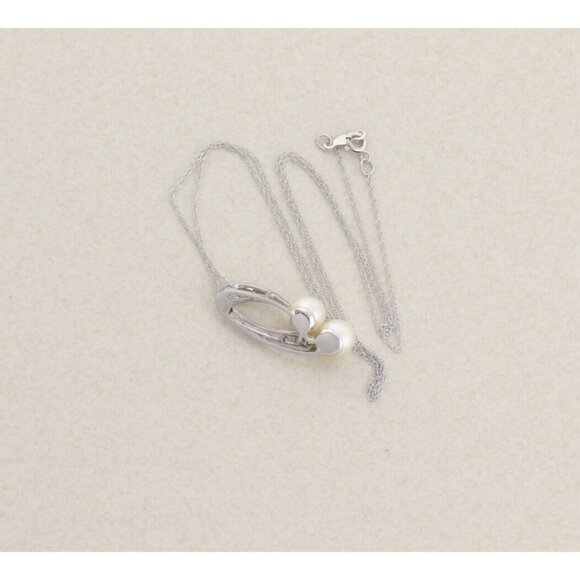 10k White Gold Freshwater Pearl and Diamond Necklace 18" Chain - Picture 7 of 7